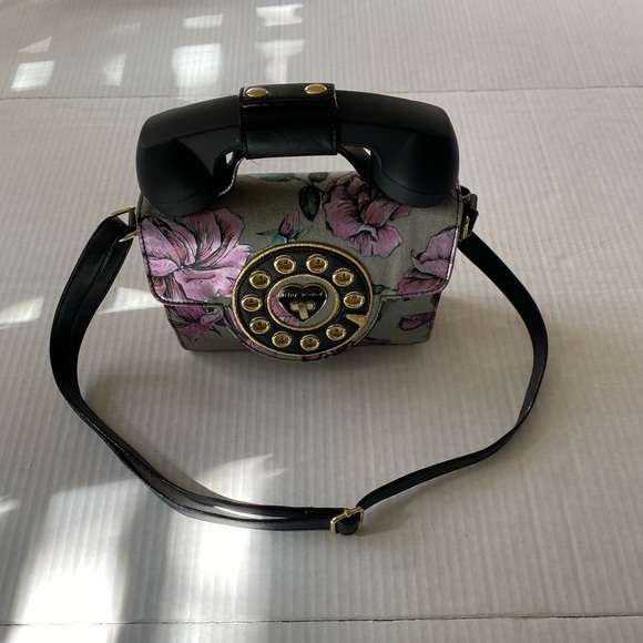 VTG BETSY JOHNSON Denim Painted Roses Telephone 📞 Purse Crossbody - Picture 13 of 14